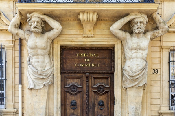 Entrance of the commercial court in Aix en Provence