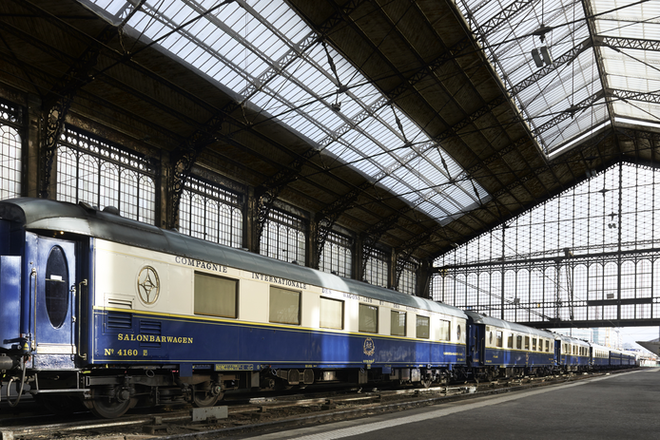 img-corp-orient_express_en_gare-6