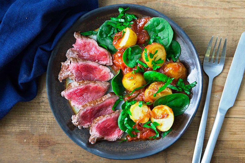 722-boeuf-snacke-patatas-bravas-5-min - Copie