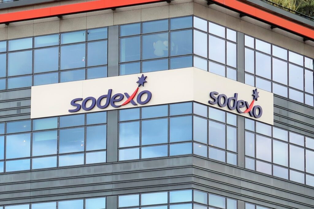 Sodexo chute en bourse après avoir annoncé une baisse de ses objectifs 2026